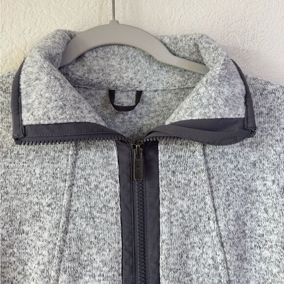 Lululemon Women’s Full Zip Heather Grey Fleece Jacket Sz 6 Outdoor Activewear - Picture 2 of 6